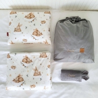 Wyprawka do przedszkola i żłobka - kołderka, poduszka, worek, ręczniczek - Zajączki