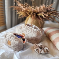 Kosmetyczka damska podróżna beżowa