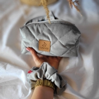 Kosmetyczka damska podróżna szara