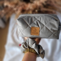 Kosmetyczka damska podróżna szara