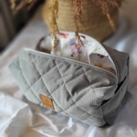 Duża kosmetyczka damska podróżna szara