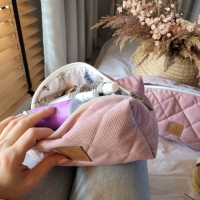 Kosmetyczka damska podróżna różowa