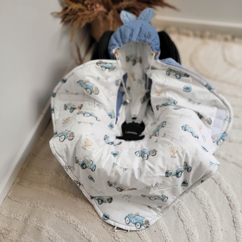 Otulacz do fotelika zimowy - Autka, jeans